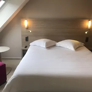 Escale Oceania Centre *** Quimper